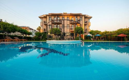 Fethiye Çalış ta satılık 3 yıldızlı hotel