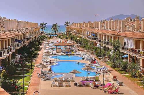 Fethiye Çalış Sunset Beach Club 'ta satılık 2+1 dublex daire