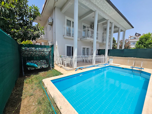 Semi-detached villa for sale in Fethiye Calis